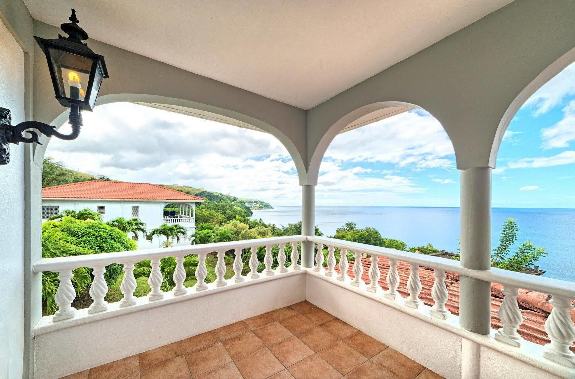 Caribbean Sea View Holiday Apartments Méro Екстериор снимка